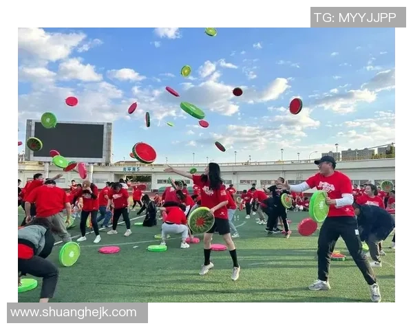 飞盘热潮引发讨论北京飞盘队节奏之争引人关注
